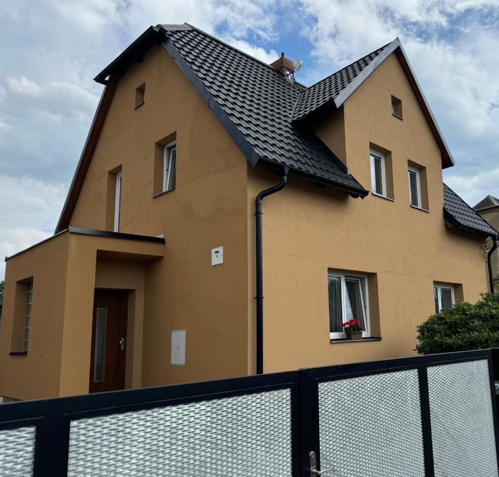 Chalupa K Pronajmuti Krasna Lipa U Rumburka Exterior photo